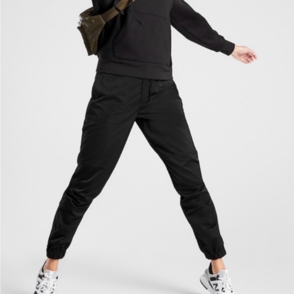 Athleta Radiant Jogger Size 2